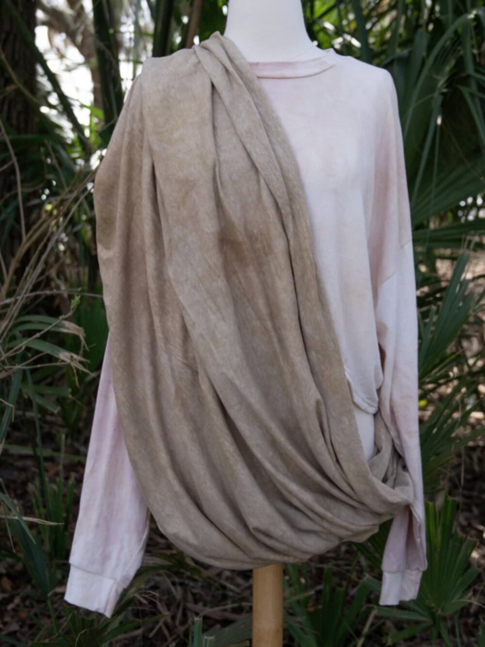 SINEW MOON PEGGY O WRAP SCARF NURSING COVER RUBY BROWN HEMP BAMBOO FLEECE EUC - Picture 12 of 12